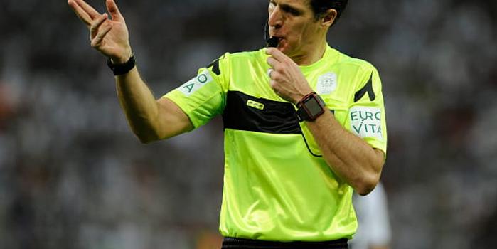  AC米兰争议判罚引发争议  